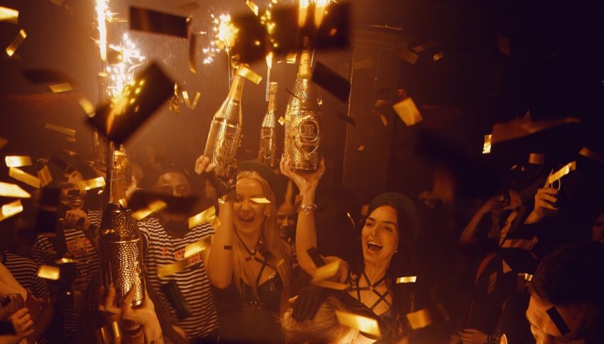 Fiestas temáticas de Navidad en discotecas de Londres