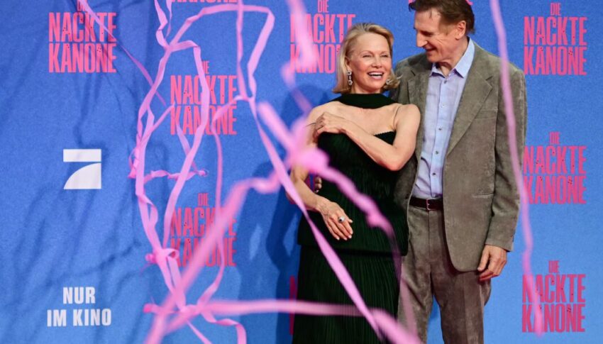 ¿Pamela Anderson y Liam Neeson? Salen a la luz detalles sobre su romance íntimo y fugaz